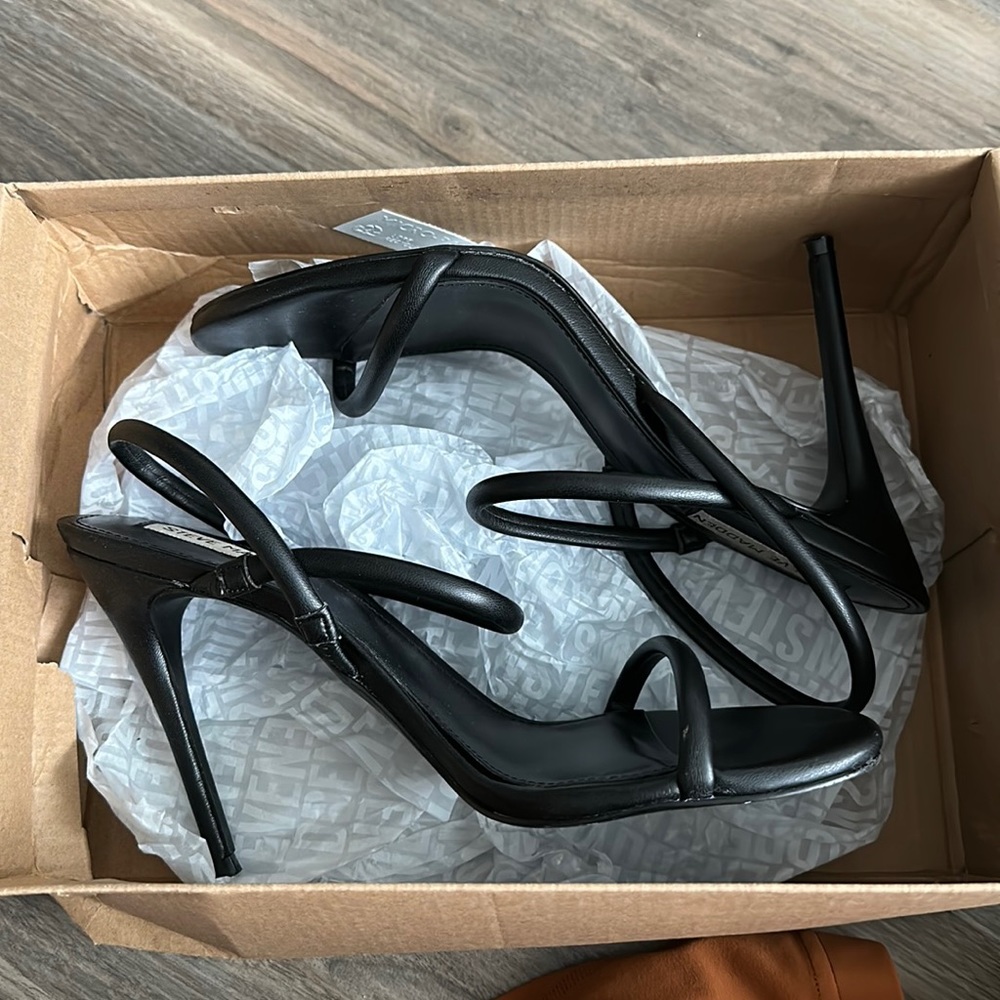 Steve Madden Carolena Black Heels